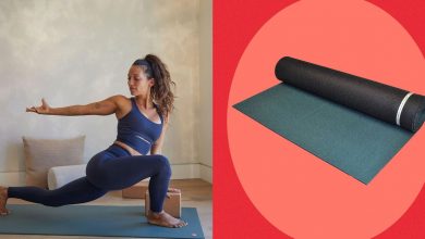 8-expert-approved-hot-yoga-mats-that-are-built-for-sweat